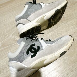 Chanel sneakers size 36